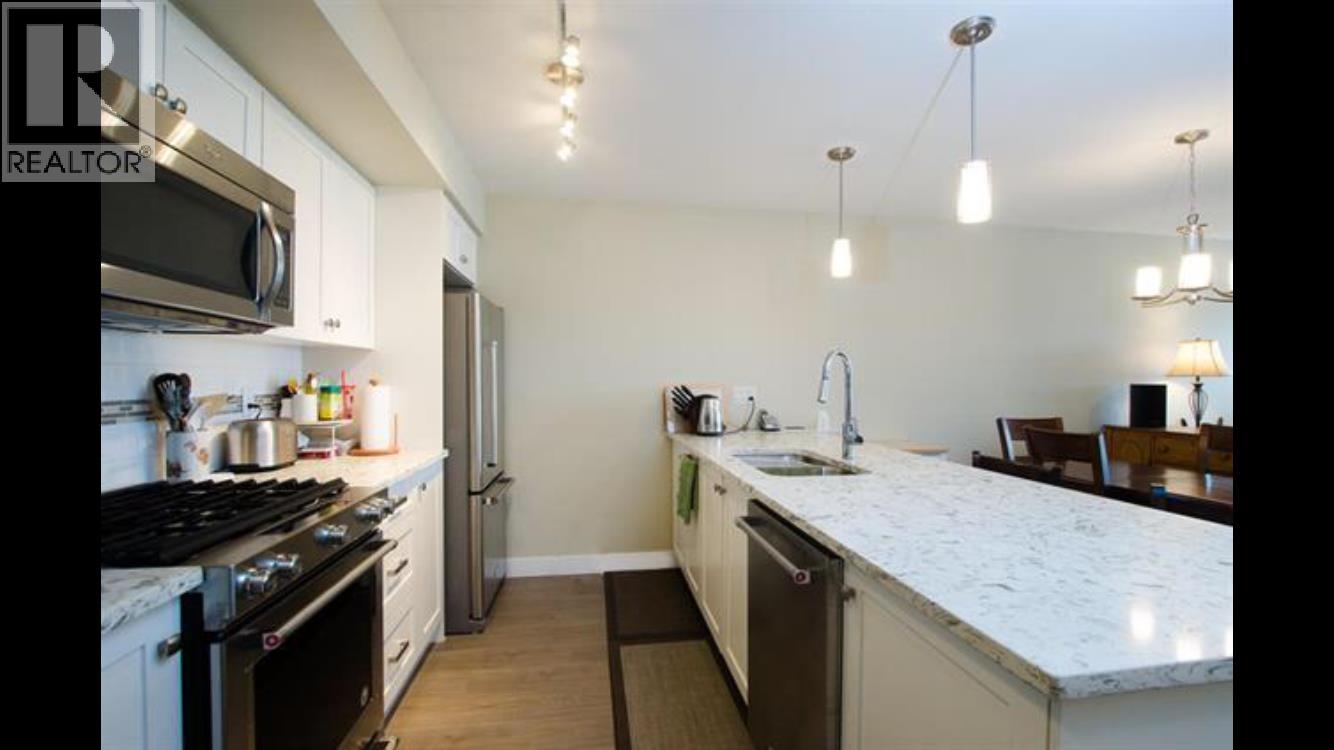 #302-4815 55B Street, Delta