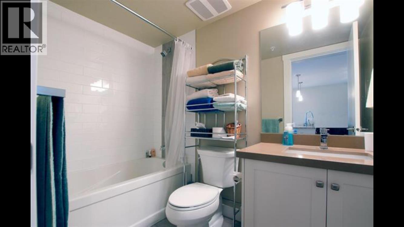 #302-4815 55B Street, Delta