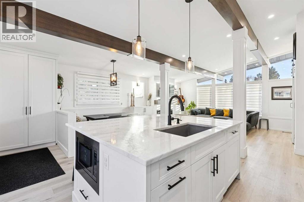 Single Family House 4 Level for Sale in   Avenue SE Acadia Calgary 