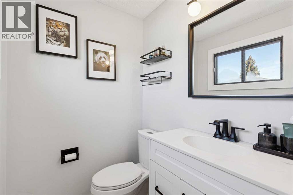 Single Family House 4 Level for Sale in   Avenue SE Acadia Calgary 