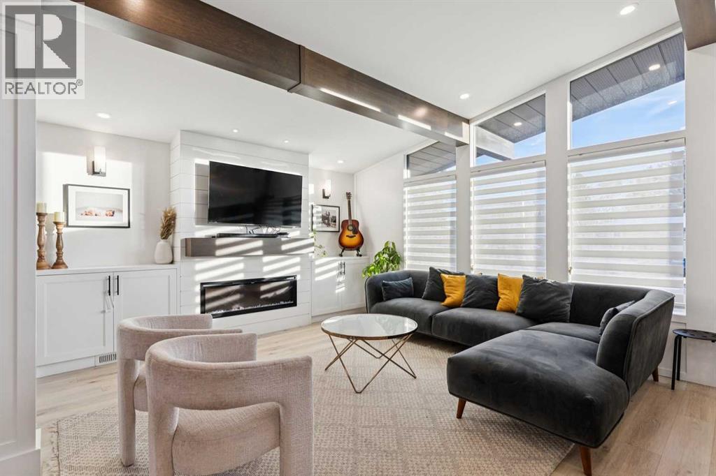 Single Family House 4 Level for Sale in   Avenue SE Acadia Calgary 