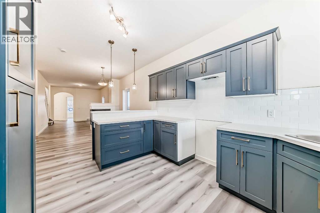 Single Family House for Sale in   Street SE Forest Lawn Calgary 