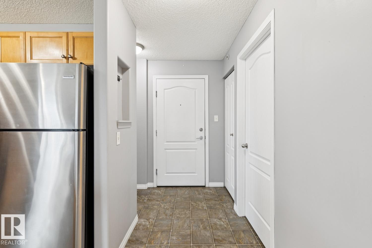 #425 5350 199 ST NW NW, Edmonton