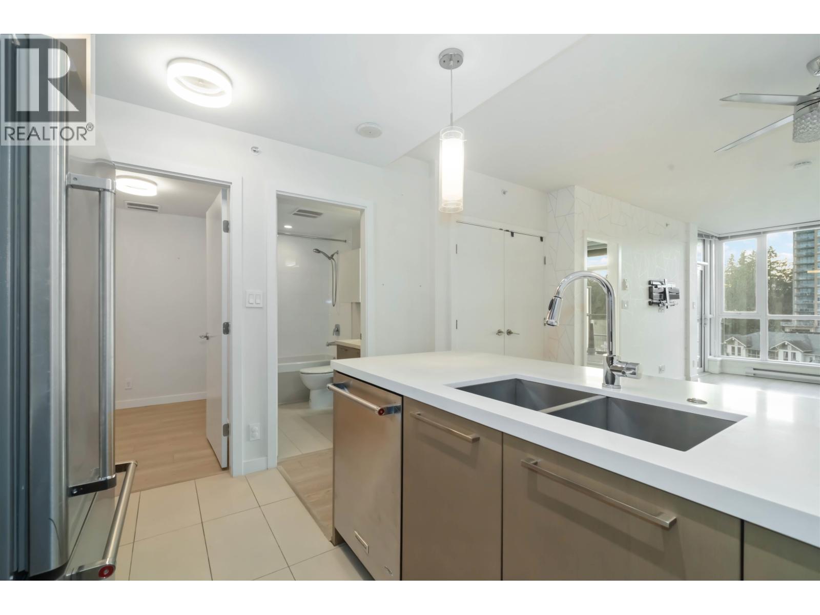 1007 271 FRANCIS WAY, New Westminster