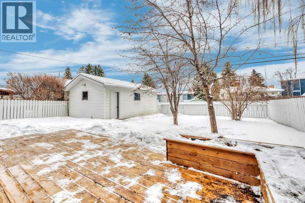 Single Family House Bungalow for Sale in  Allandale Close SE Acadia Calgary 