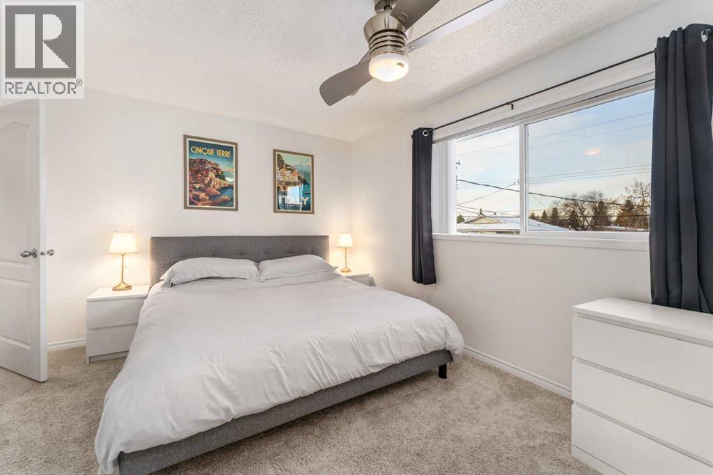 Single Family House for Sale in   Avenue SW Windsor Park Calgary 