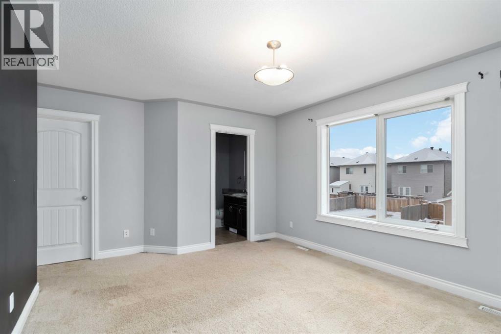 168 Juniper Street, Fort McMurray