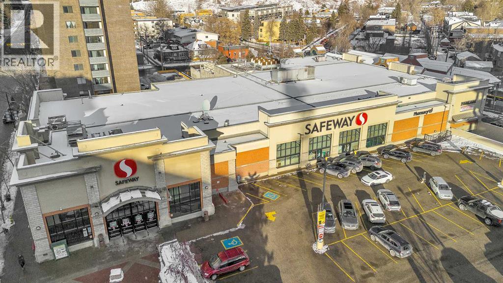 Single Family House for Sale in   a Street NW Sunnyside Calgary 