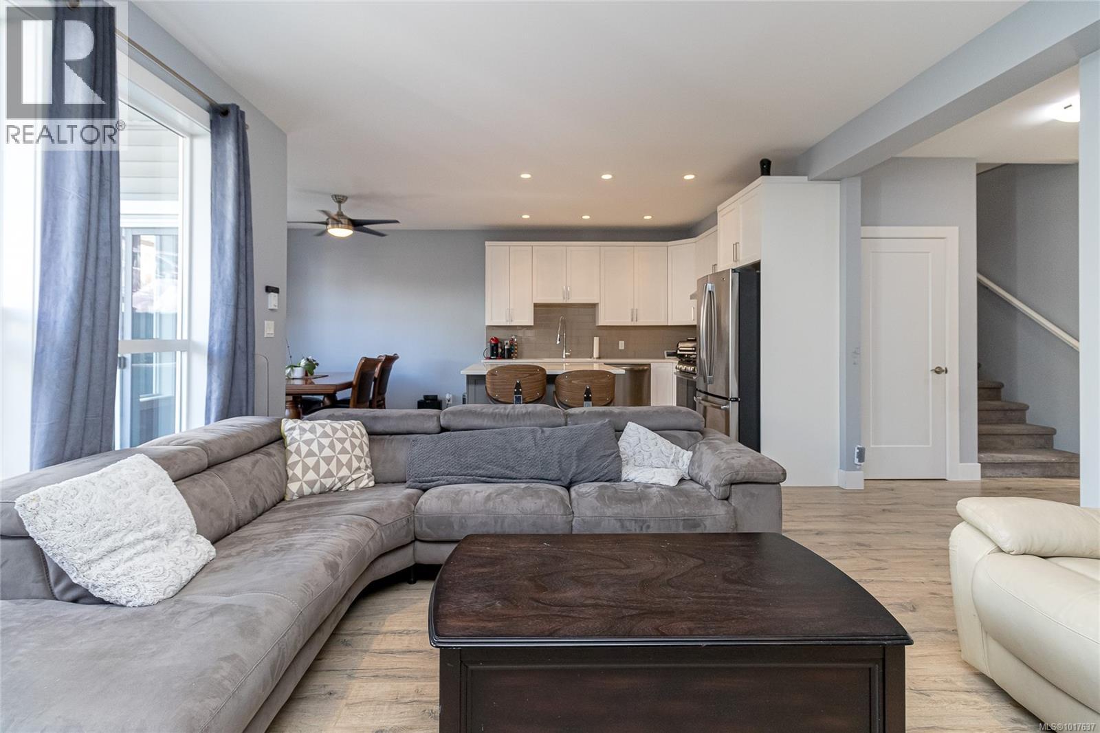 2178 Winfield Dr, Sooke