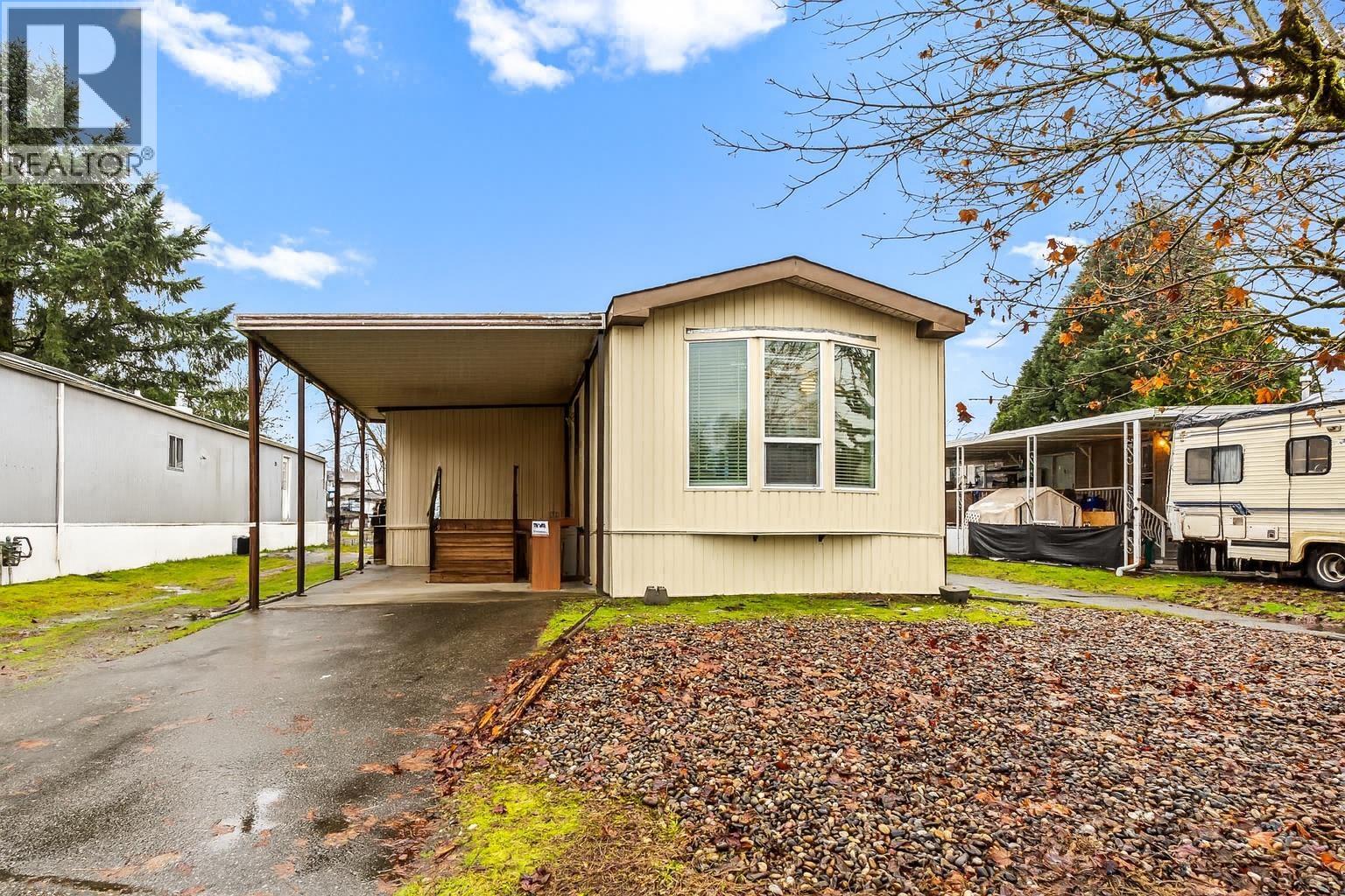 79 145 KING EDWARD Street - photo 2