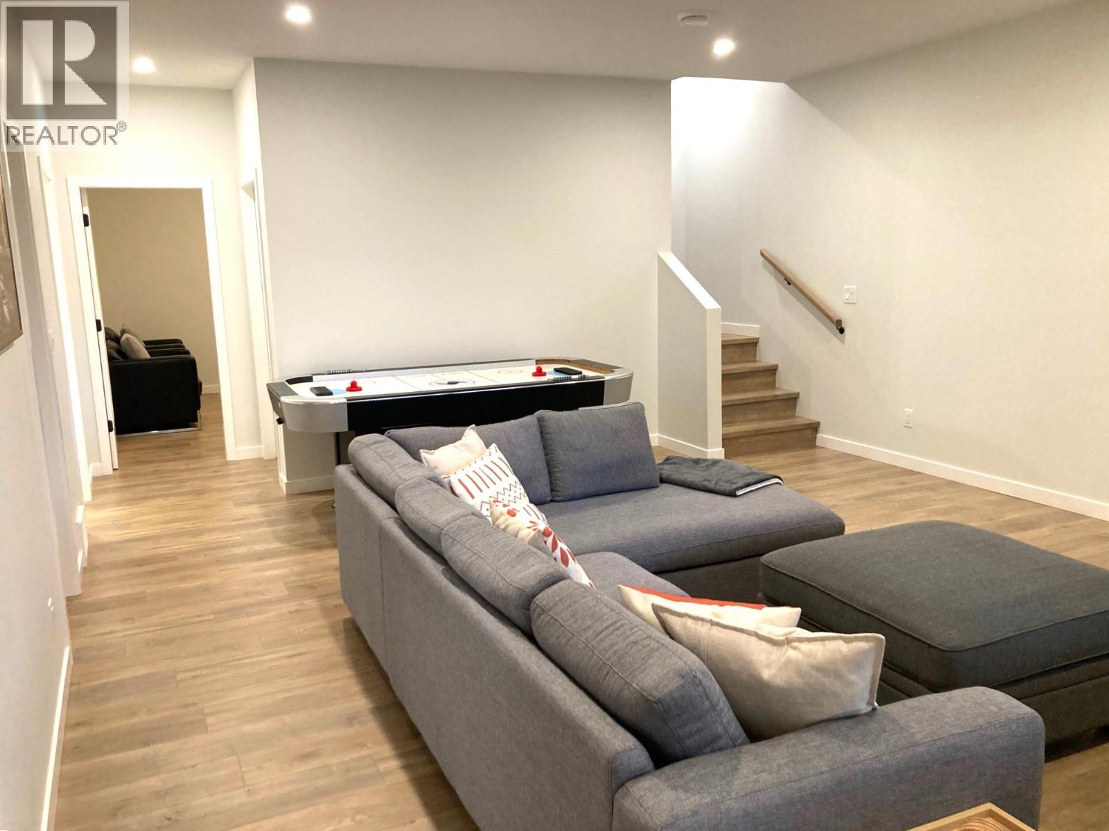  3040 Cedar Drive, Blind Bay