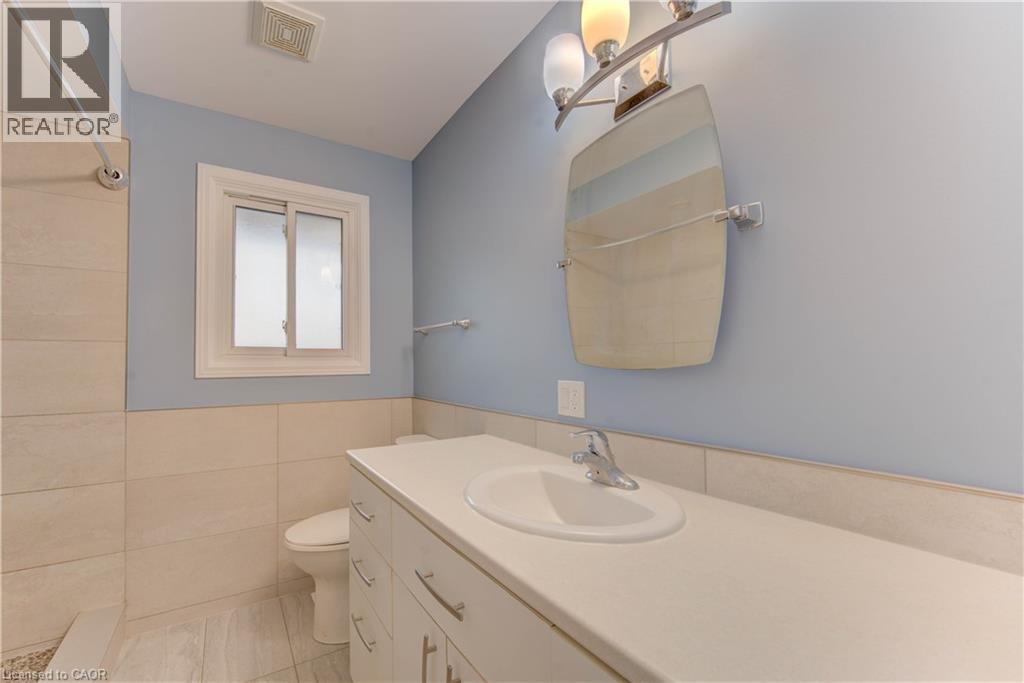 27 MARGARET Avenue N - 18