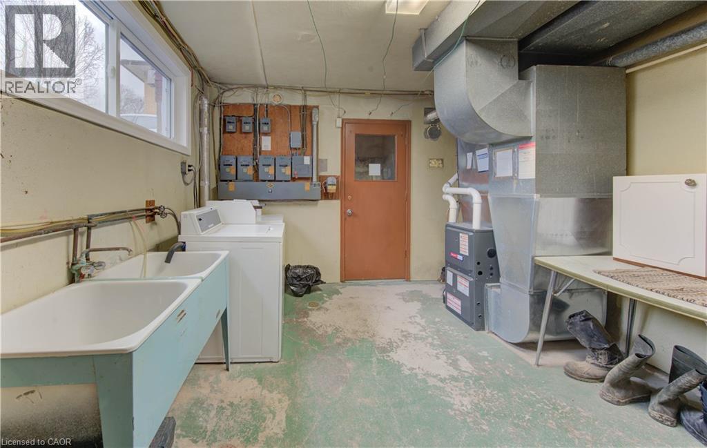 27 MARGARET Avenue N - 21