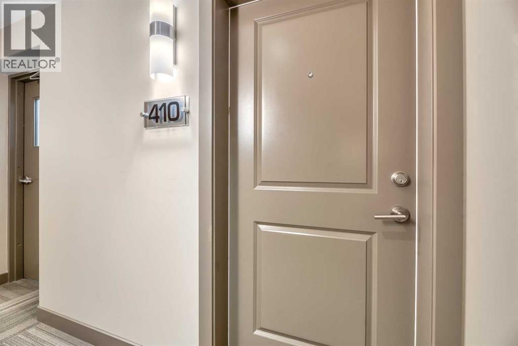 Single Family House for Sale in   Varsity Estates Circle NW Varsity Calgary 