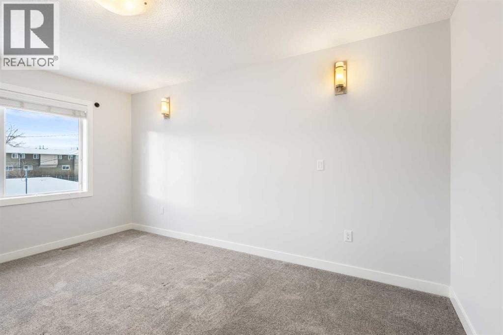 Single Family House for Sale in   Street NW Bowness Calgary 