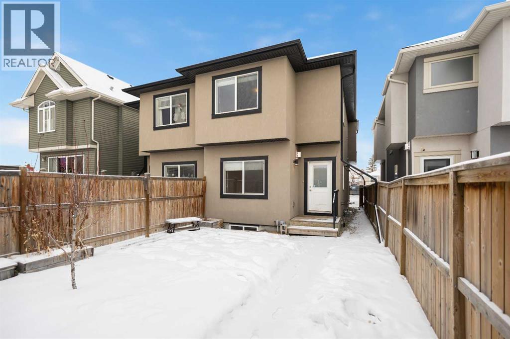 Single Family House for Sale in   Street NW Bowness Calgary 