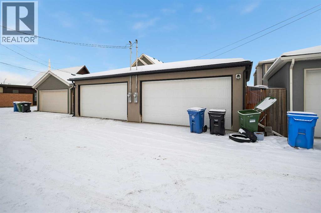 Single Family House for Sale in   Street NW Bowness Calgary 