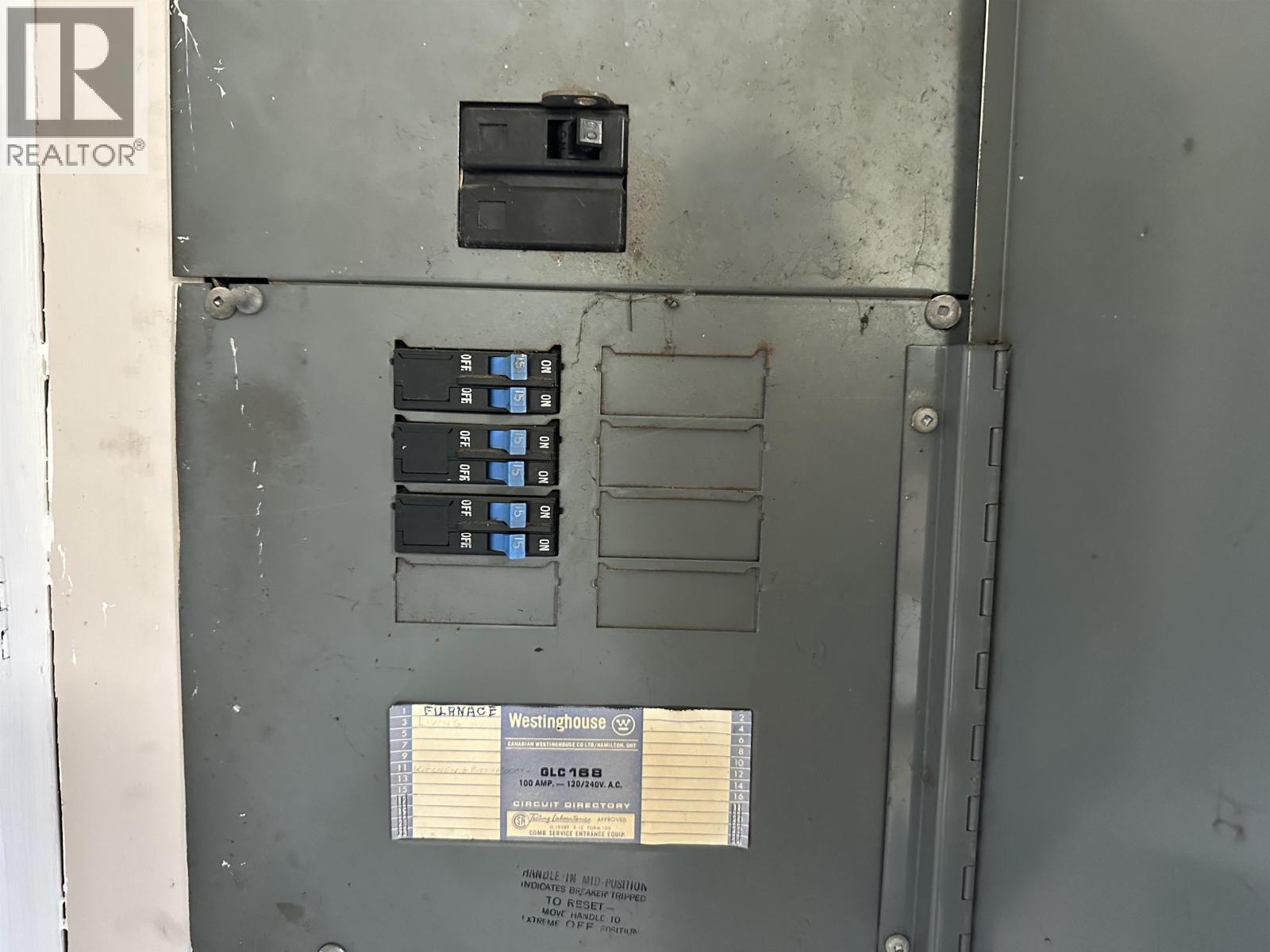 6063 9TH AVENUE, Burnaby