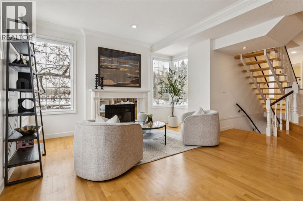 Single Family House for Sale in    Street NW Varsity Calgary 