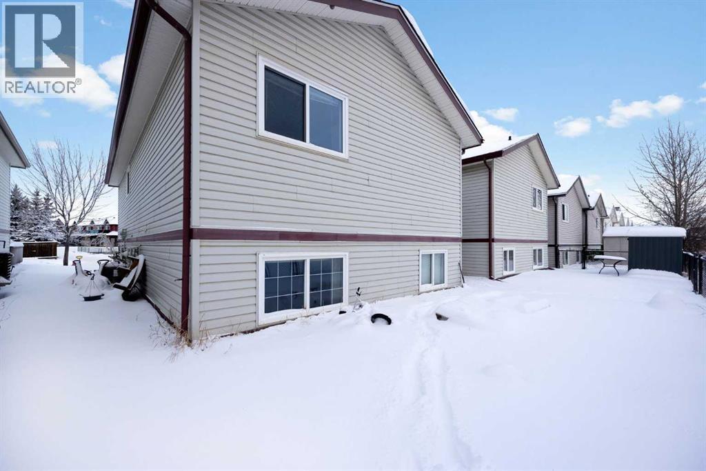 153 Leitner Gate, Fort McMurray