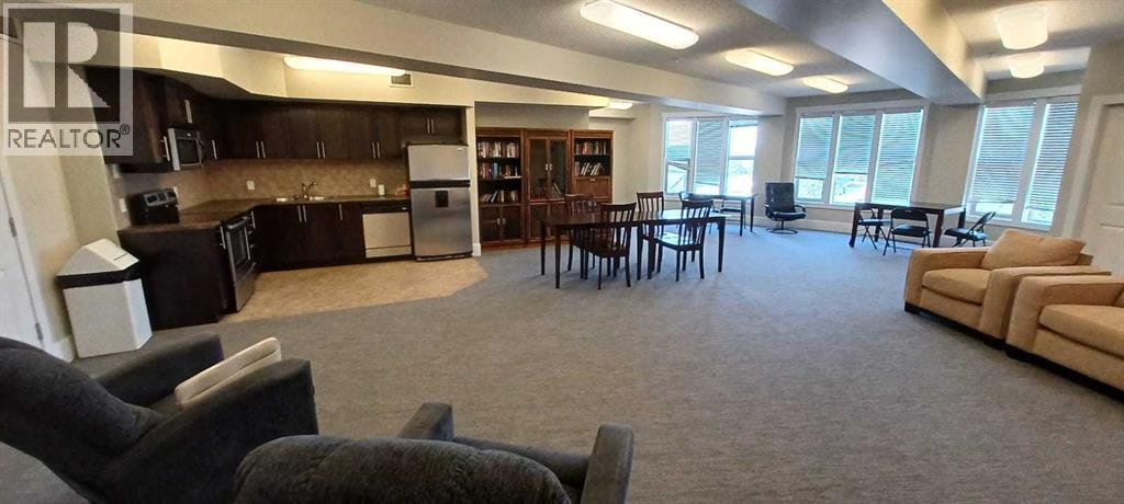 Single Family House for Sale in   ARBOUR LAKE Road NW Arbour Lake Calgary 