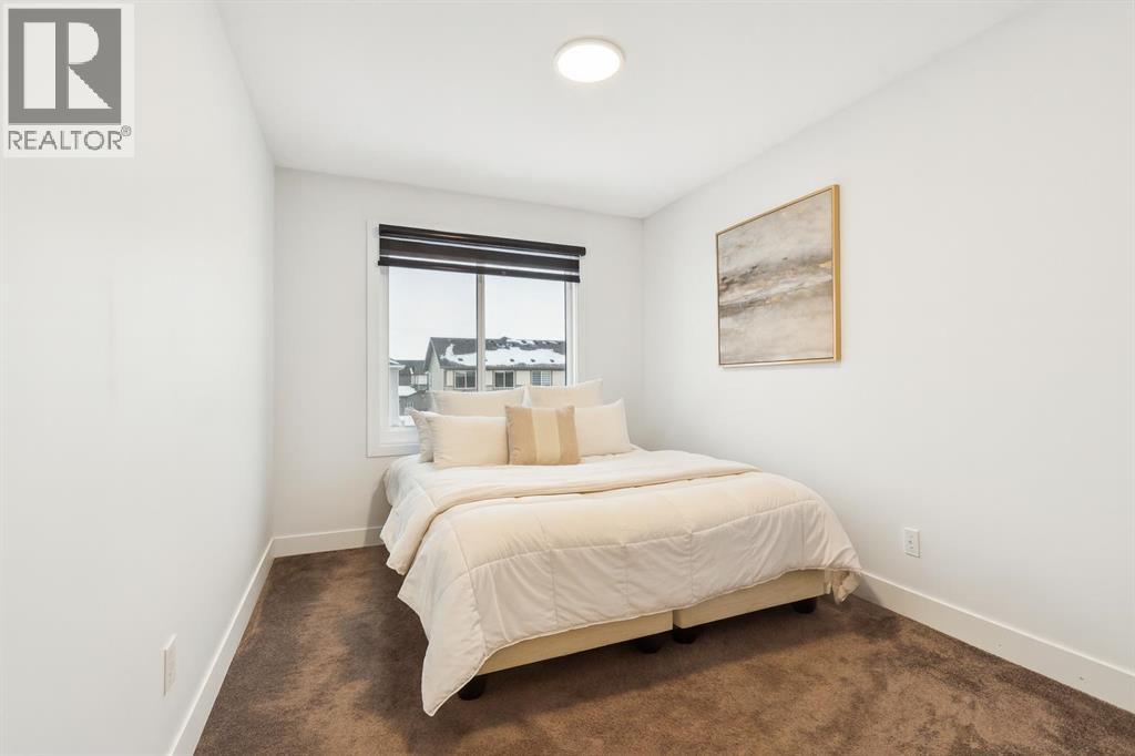 584 River Avenue, Cochrane