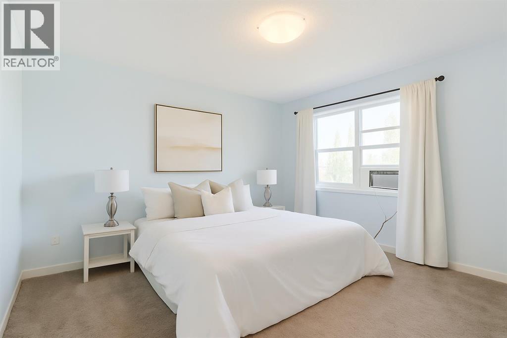 271 River Heights Crescent, Cochrane