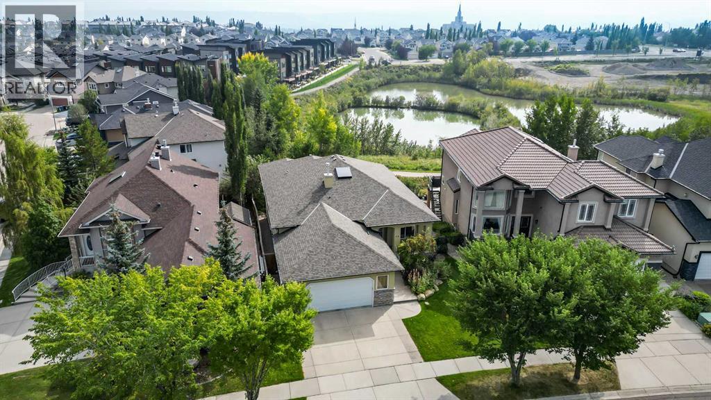 Single Family House Bungalow for Sale in  Royal Highland Road NW Royal Oak Calgary 