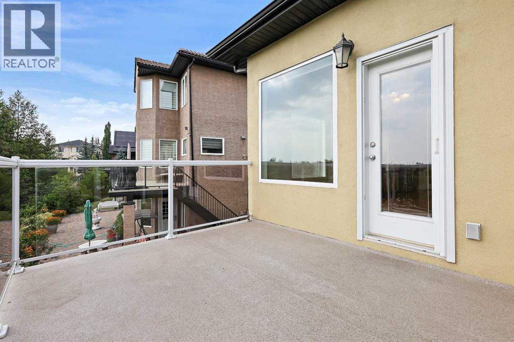 Single Family House Bungalow for Sale in  Royal Highland Road NW Royal Oak Calgary 