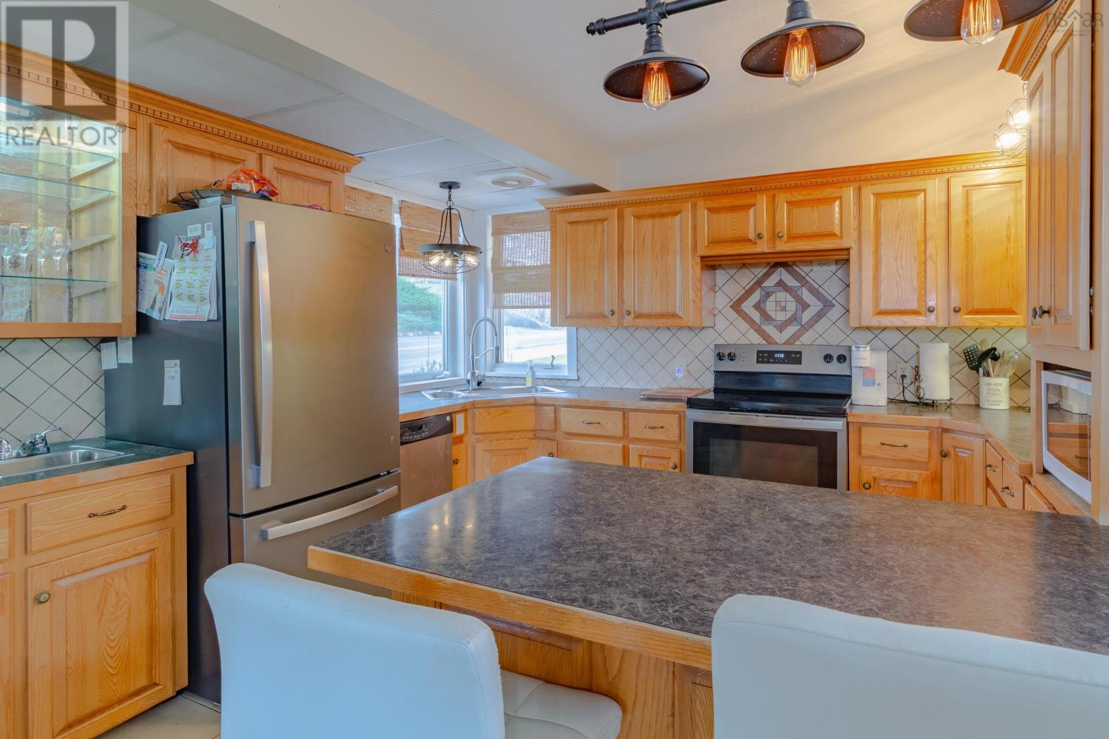 Property 7 of 49 of 23 Caie Cres