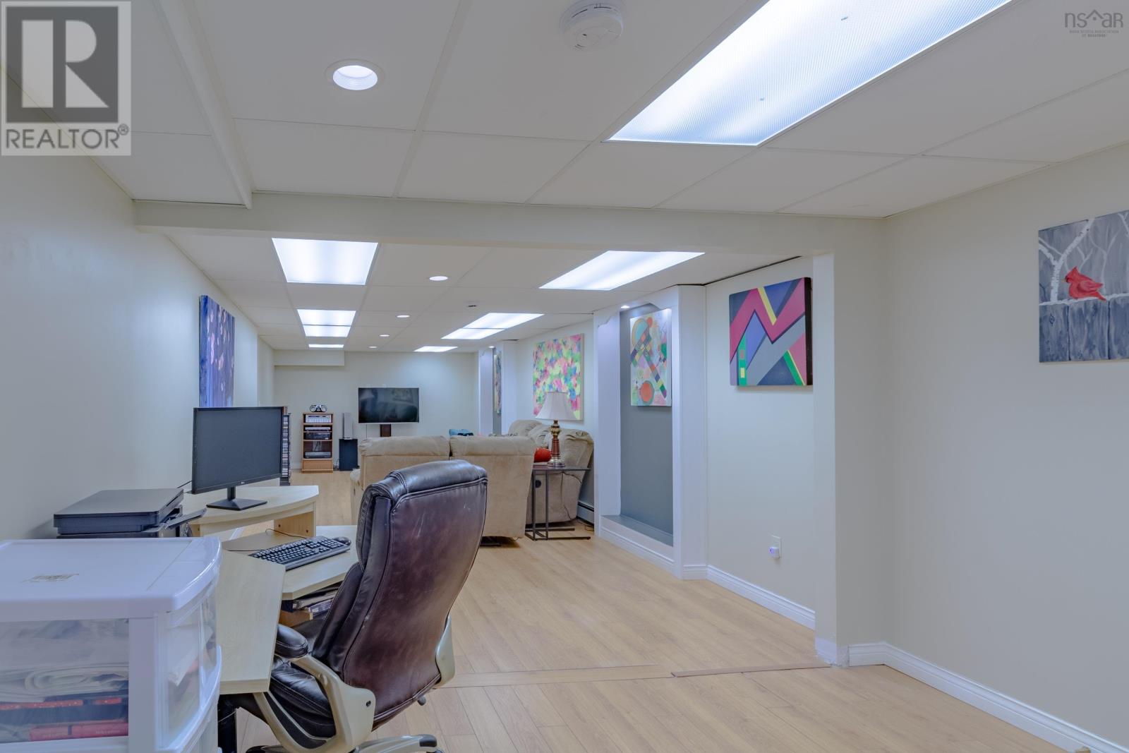 Property 27 of 49 of 23 Caie Cres