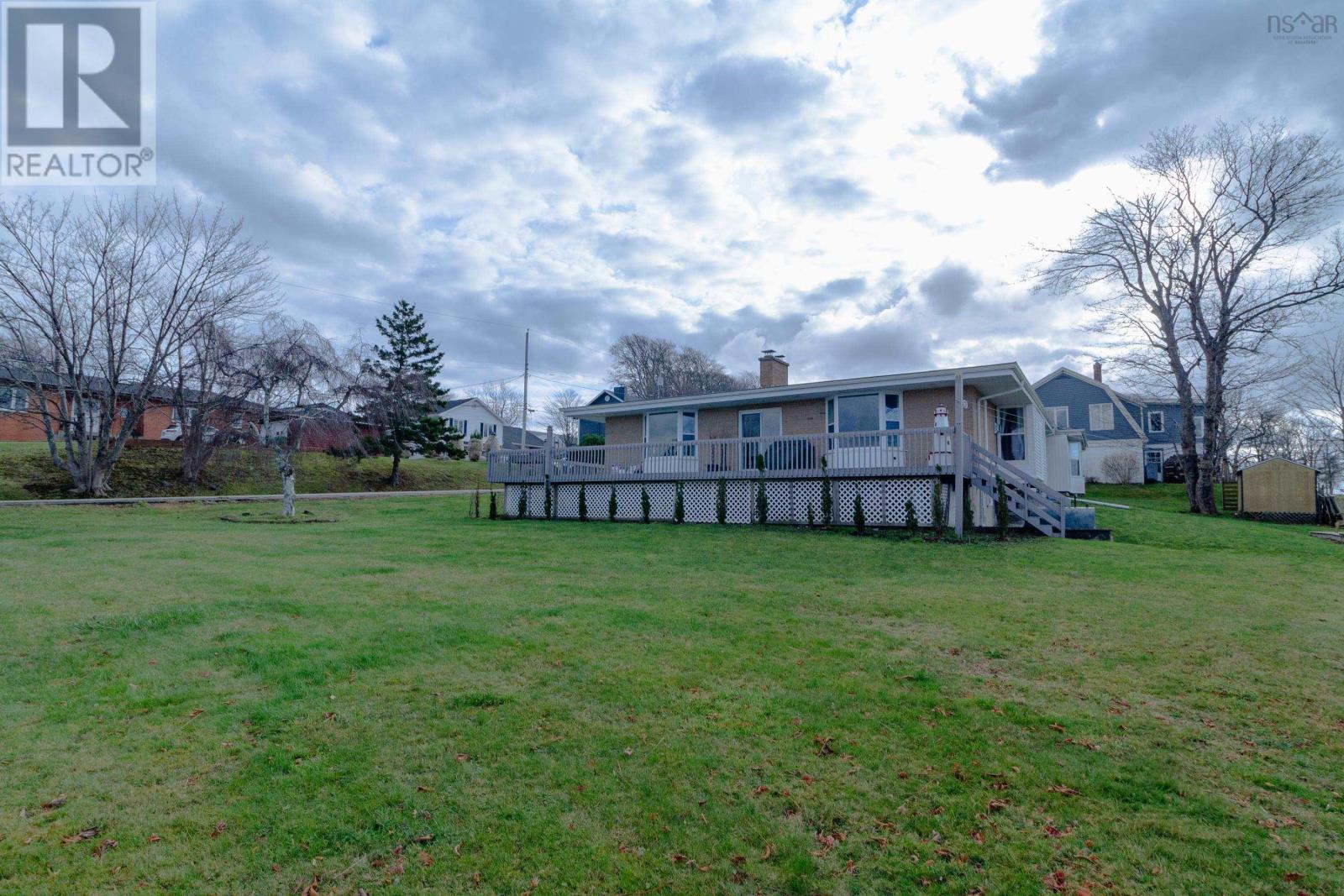 Property 17 of 49 of 23 Caie Cres