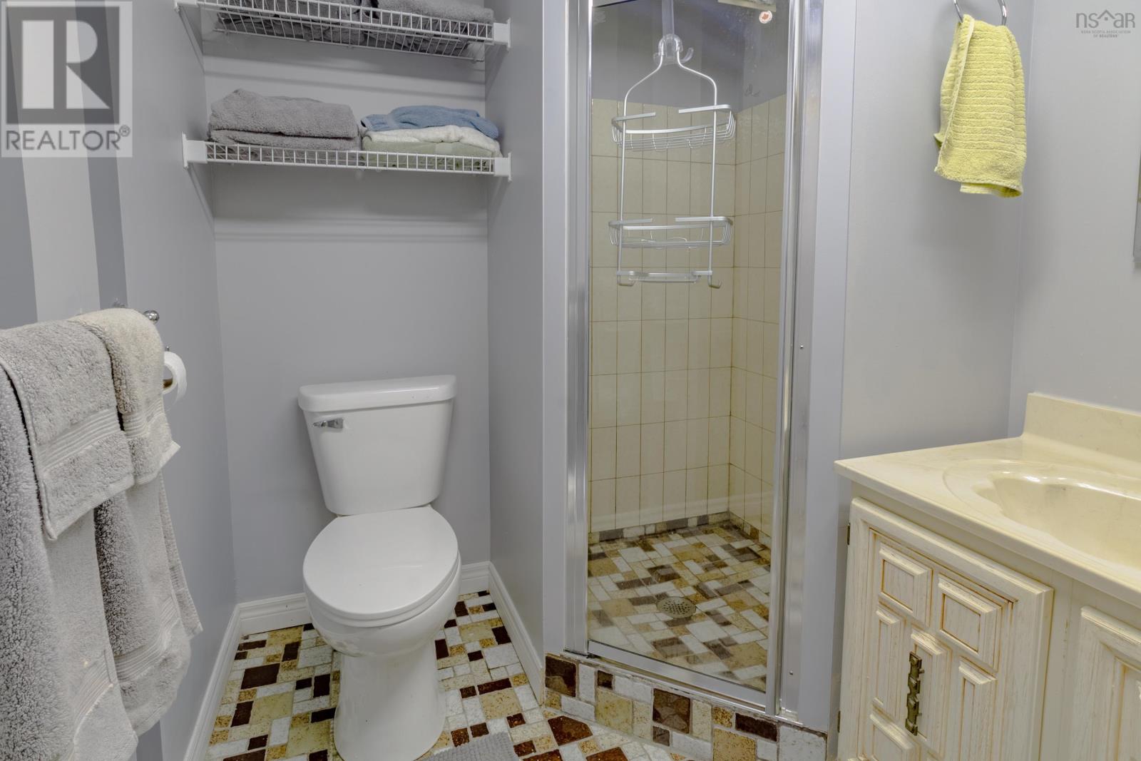 Property 15 of 49 of 23 Caie Cres