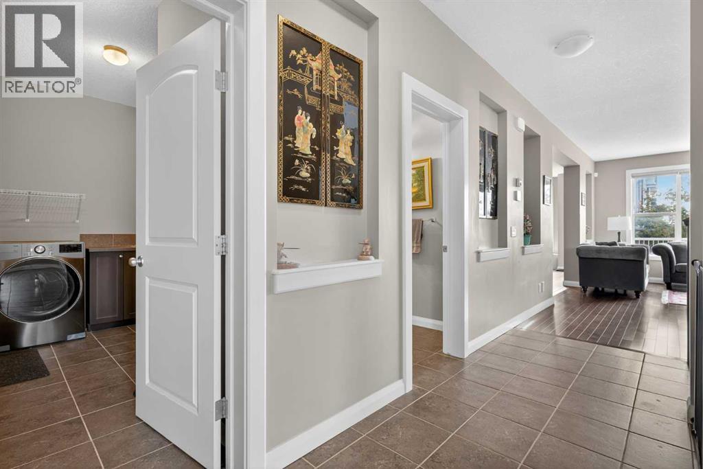 Single Family House for Sale in  Evanspark Circle NW Evanston Calgary 