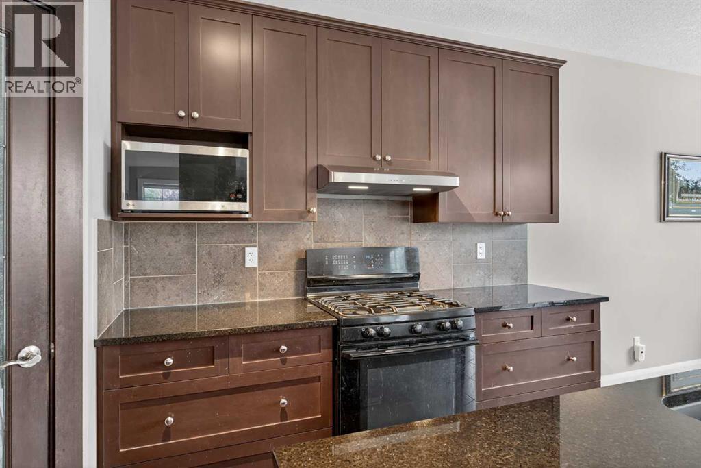 Single Family House for Sale in  Evanspark Circle NW Evanston Calgary 