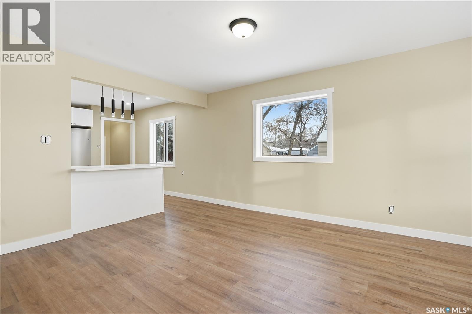 Single Family House Bungalow for Sale in  Dewdney AVENUE Regina 