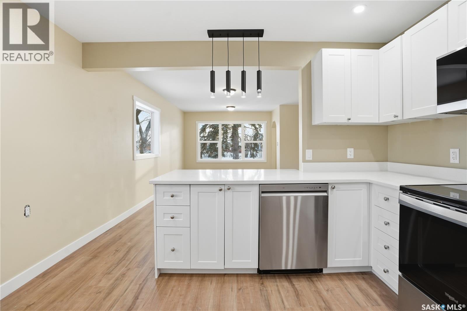 Single Family House Bungalow for Sale in  Dewdney AVENUE Regina 