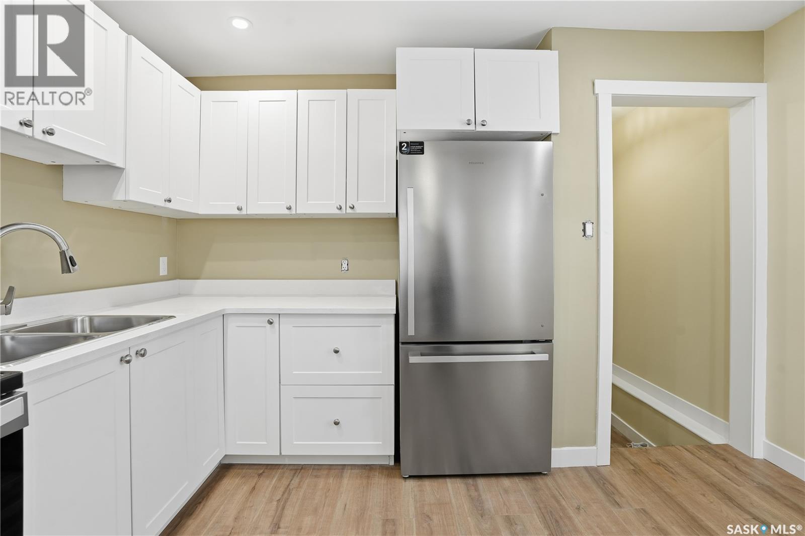 Single Family House Bungalow for Sale in  Dewdney AVENUE Regina 