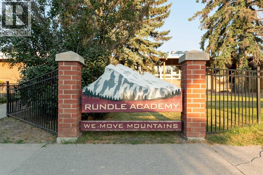 Single Family House for Sale in   Avenue SW Altadore Calgary 