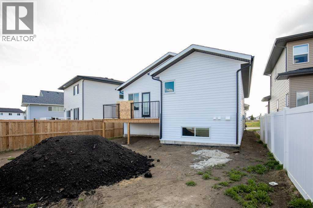 154 Norseman Close, Penhold