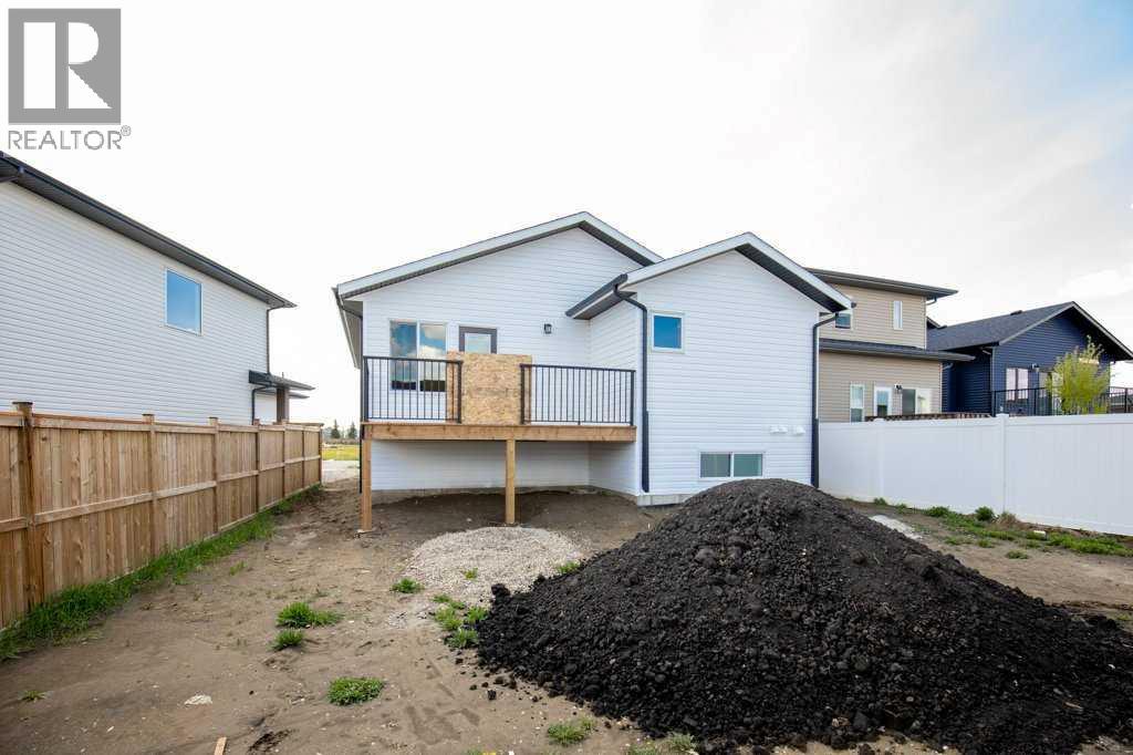 154 Norseman Close, Penhold