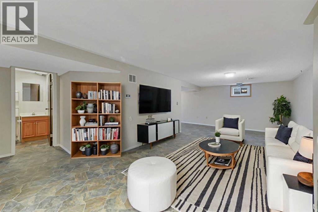 28 Ohio Close, Red Deer