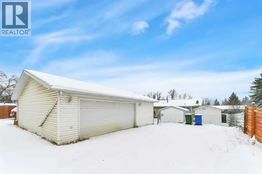 28 Ohio Close, Red Deer