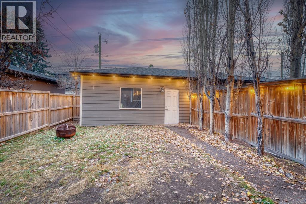 Single Family House for Sale in   Avenue NW Capitol Hill Calgary 