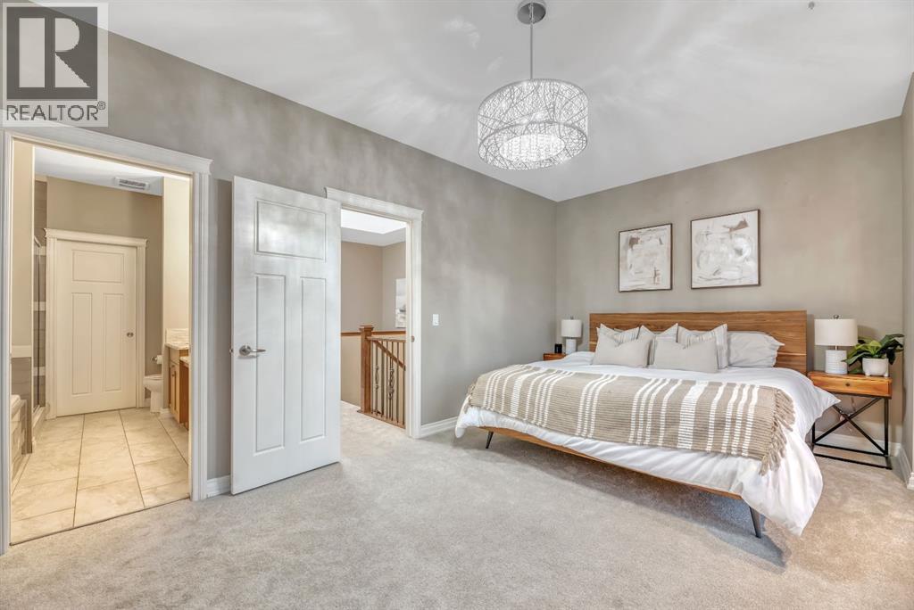 Single Family House for Sale in   Avenue NW Capitol Hill Calgary 