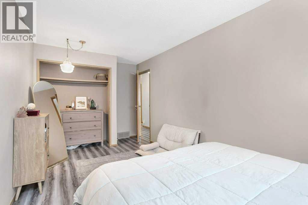 181 Baile Close, Red Deer