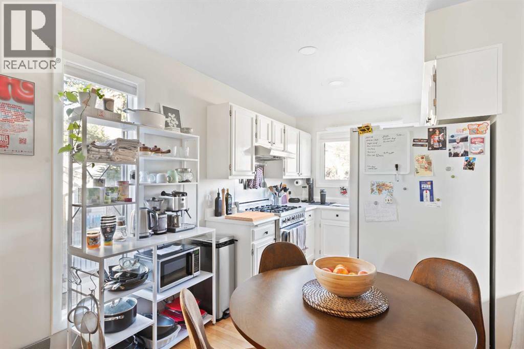 Single Family House for Sale in    Avenue NE Crescent Heights Calgary 