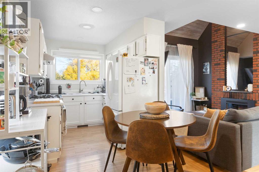 Single Family House for Sale in    Avenue NE Crescent Heights Calgary 