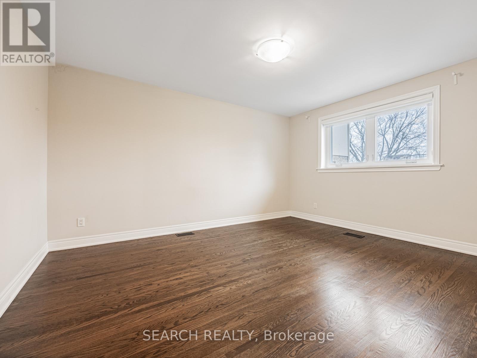 41 HAMILTON DRIVE - 25