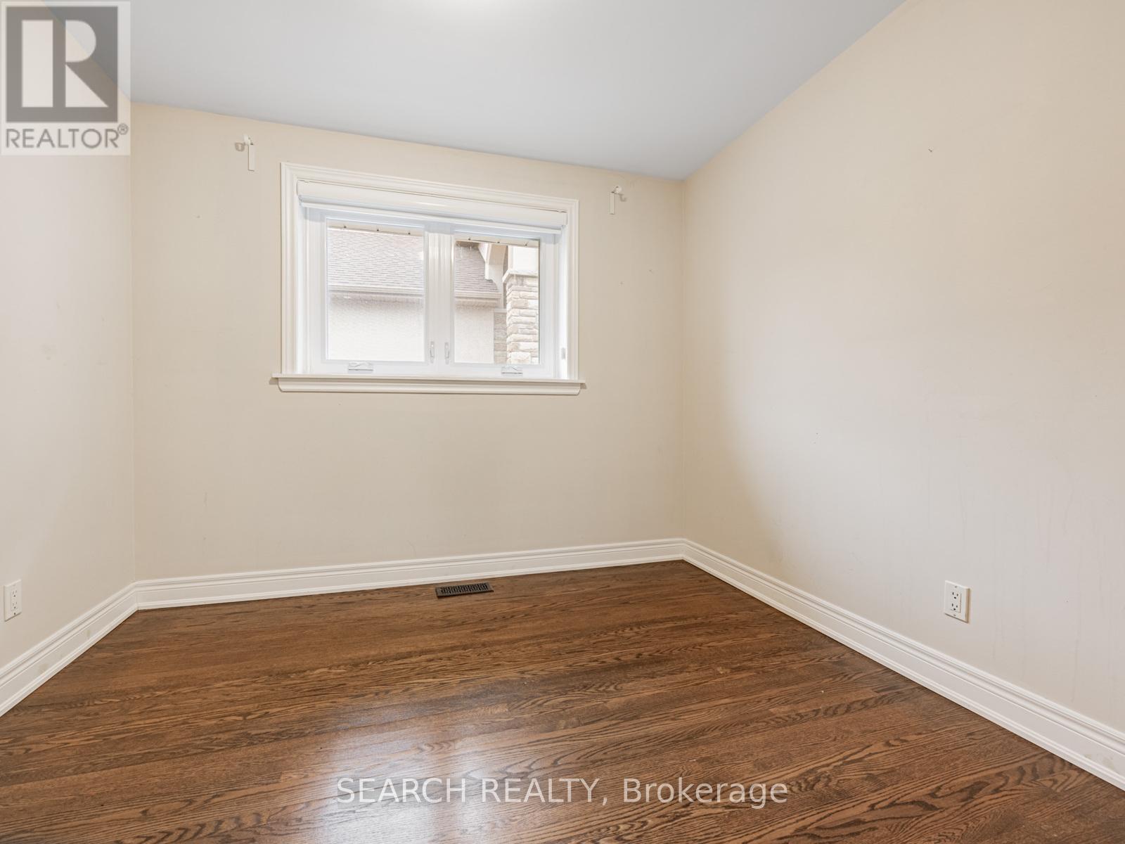 41 HAMILTON DRIVE - 23